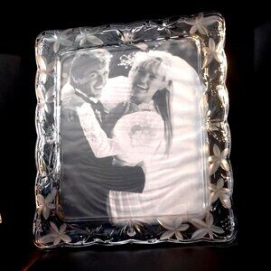 Mikasa 8 X 10 Crystal Glass Photo Frame Garden Terrace Floral Mist w/o Box